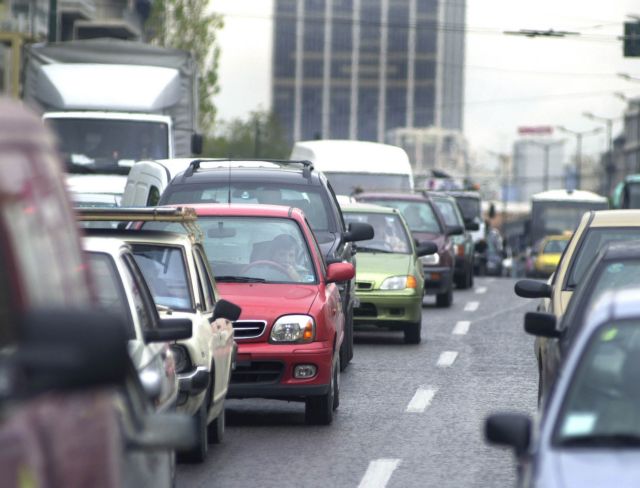 «Εμφραγμα» στους δρόμους της Αθήνας λόγω της βροχόπτωσης