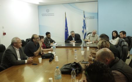 Εξώδικα σε περιφερειάρχες  και ΥΠΕΣ για μη σύννομες μετακινήσεις υπαλλήλων