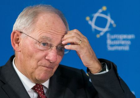 Welt: Η Αθήνα έχει τώρα με το μέρος της και το ΔΝΤ και την ΕΚΤ