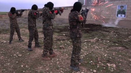 Ομάδα ελλήνων αναρχικών στο «συριακό Κουρδιστάν»