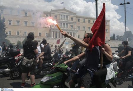 Εργασιακός μεσαίωνας με μεροκάματα των 15 ευρώ