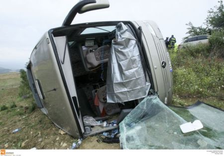 Δύο τροχαία με τουριστικά λεωφορεία σε Θεσσαλονίκη και Πύργο