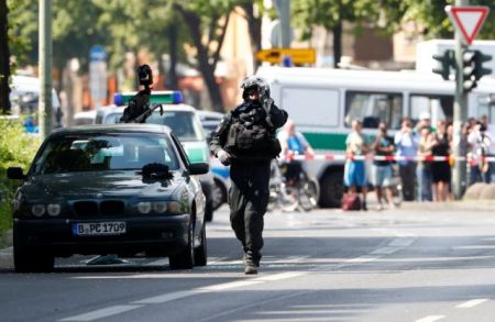 Συνελήφθη στη Γερμανία 17χρονος Σύρος για «σχέδιο επίθεσης» στο Βερολίνο