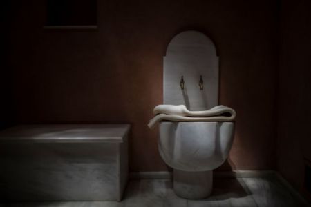 «Κάθαρση»: Μία έκθεση στο Λουτρό των Αέρηδων