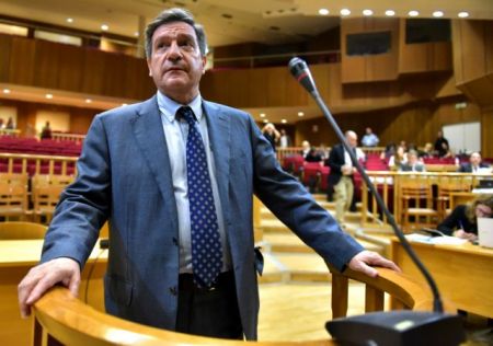 Συνεχίστηκε η κατάθεση του Γ. Καμίνη στη δίκη της Χρυσής Αυγής