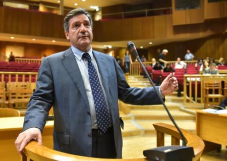 Γ.Καμίνης: Αν ήταν στο χέρι της ΧΑ, θα έπνιγε όλους τους μετανάστες στο Αιγαίο