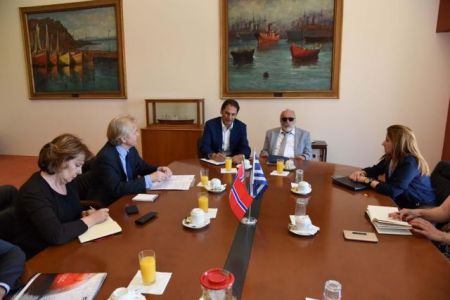Συνάντηση Παν. Κουρουμπλή με τον πρέσβη της Νορβηγίας