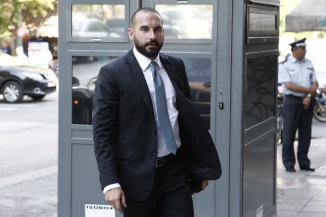 Τζανακόπουλος: Ο Κοστέλο δεν ακούει τους προϊσταμένους του