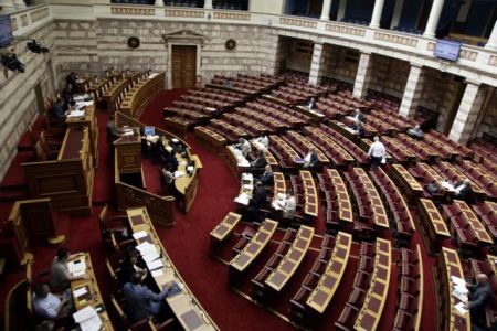Συνεδρίαση της Βουλής αφιερωμένη στη μνήμη του Κων.Μητσοτάκη