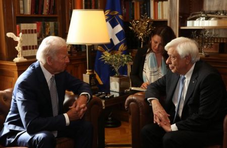 Παυλόπουλος: Oι ΗΠΑ έχουν ανάγκη τη συμπόρευση με μια ισχυρή Ευρωπαϊκή Ένωση