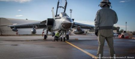 DW: Προτάσεις της Κομισιόν για την άμυνα