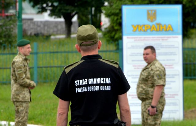 Σε δημοψήφισμα για το προσφυγικό προσανατολίζεται η Πολωνία