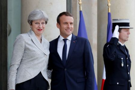 Οι ευρωπαϊστές περνούν στην αντεπίθεση