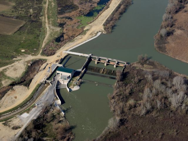 Διέξοδος της ΔΕΗ σε διαχείριση απορριμμάτων και εμπορία ύδατος