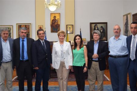 Τα ΕΛΠΕ στηρίζουν την απορρύπανση του Θερμαϊκού