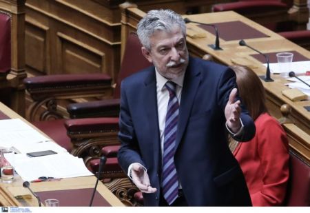 Κόντρα στη Βουλή για την υπόθεση Καμμένου