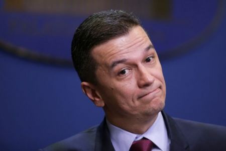Ρουμανία: Πρόταση μομφής κατά του πρωθυπουργού ενέκρινε η Βουλή