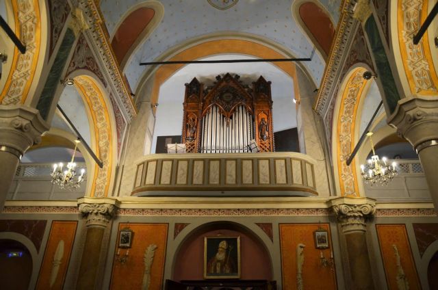 Σύρος: Ήχησε μετά από σιγή δεκαετιών το αρχαιότερο εκκλησιαστικό όργανο