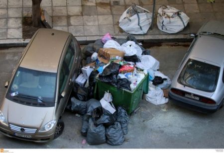 Ιδιωτική εταιρεία στους δρόμους της Θεσσαλονίκης για τα σκουπίδια