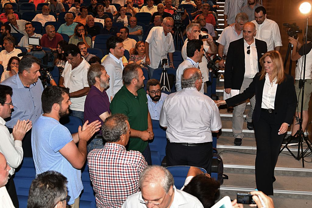 Γεννηματά: Επίδειξη πολιτικού κυνισμού η πρόταση Τσίπρα για συνεργασία