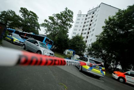 Γερμανία: Εκκένωση διαμερισμάτων εξαιτίας φόβων για την επένδυση του κτιρίου