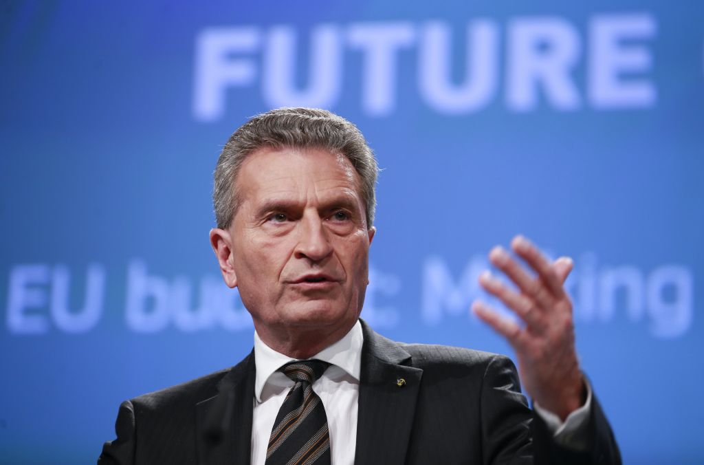 European Commission: Greece will not need fourth bailout