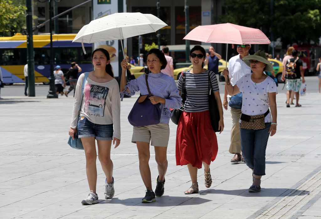 Μίνι καύσωνας με θερμοκρασίες έως 41 βαθμούς