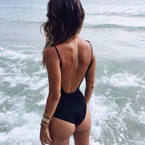 Τα 15 τοπ μαύρα μαγιό της αγοράς