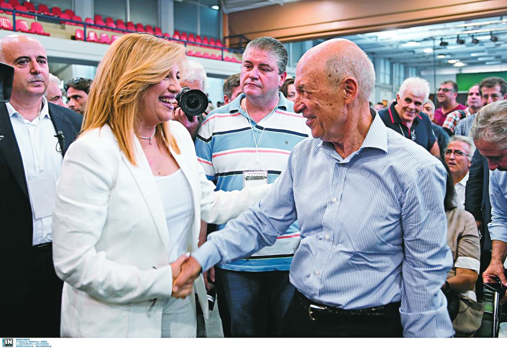 Ανοιξε το παιχνίδι στην Κεντροαριστερά