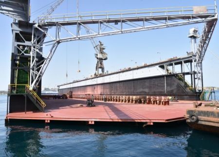 Μέχρι τον Φεβρουάριο του 2018 νέα πλωτή δεξαμενή στη Ζώνη Περάματος