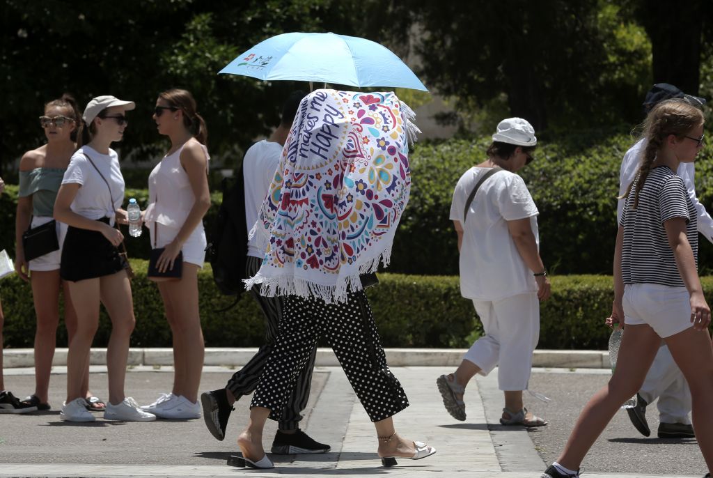 Καύσωνας μέχρι τα μέσα της επόμενης εβδομάδας
