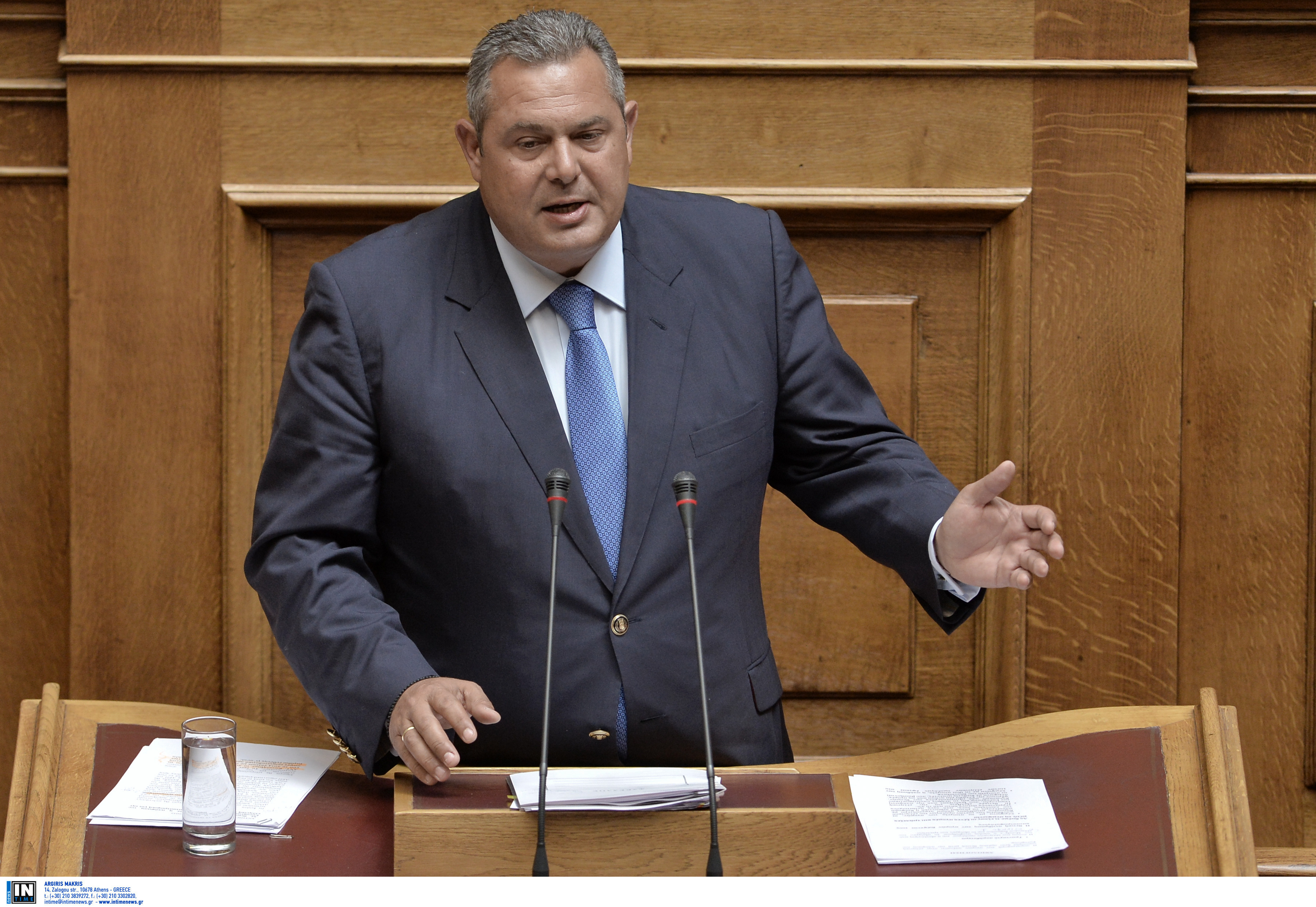 Σκληρή κόντρα και απόρριψη του αιτήματος από την κυβέρνηση ακρόασης Καμμένου στην Επιτροπή Θεσμών και Διαφάνειας