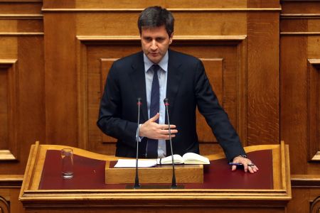 Χουλιαράκης: Η έξοδος στις αγορές θα οικοδομηθεί πολλούς μήνες πριν το 2018