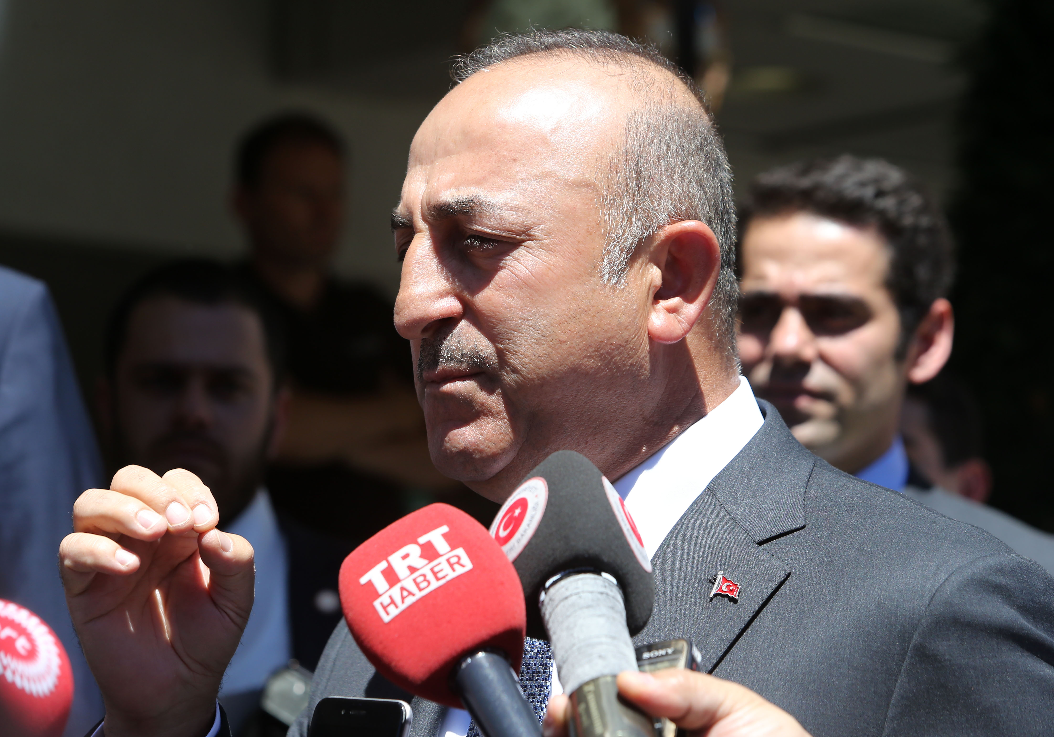 Τσαβούσογλου : Οι απειλές των ΗΠΑ στην Τουρκία δεν θα έχουν αποτέλεσμα