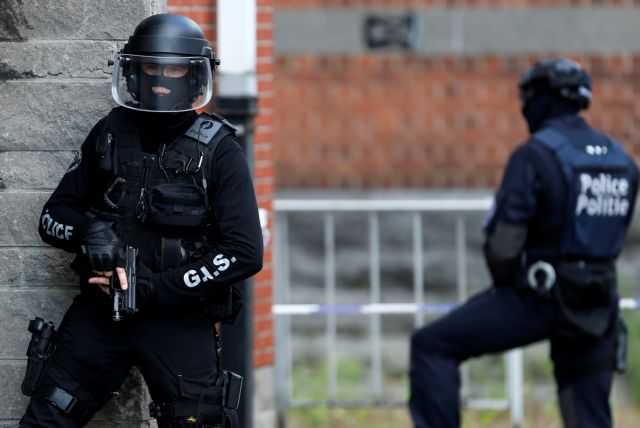 Βρυξέλλες: Αστυνομικά πυρά κατά αυτοκινήτου σε προάστιο της πόλης
