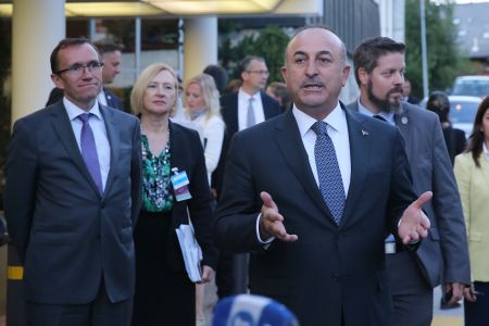 Τσαβούσογλου για Κυπριακό: Μηδέν στρατός και μηδέν εγγυήσεις δεν είναι αφετηρία συζήτησης