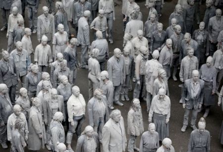 Αμβούργο: Εκατοντάδες διαδηλωτές «ζόμπι» εναντίον της G20