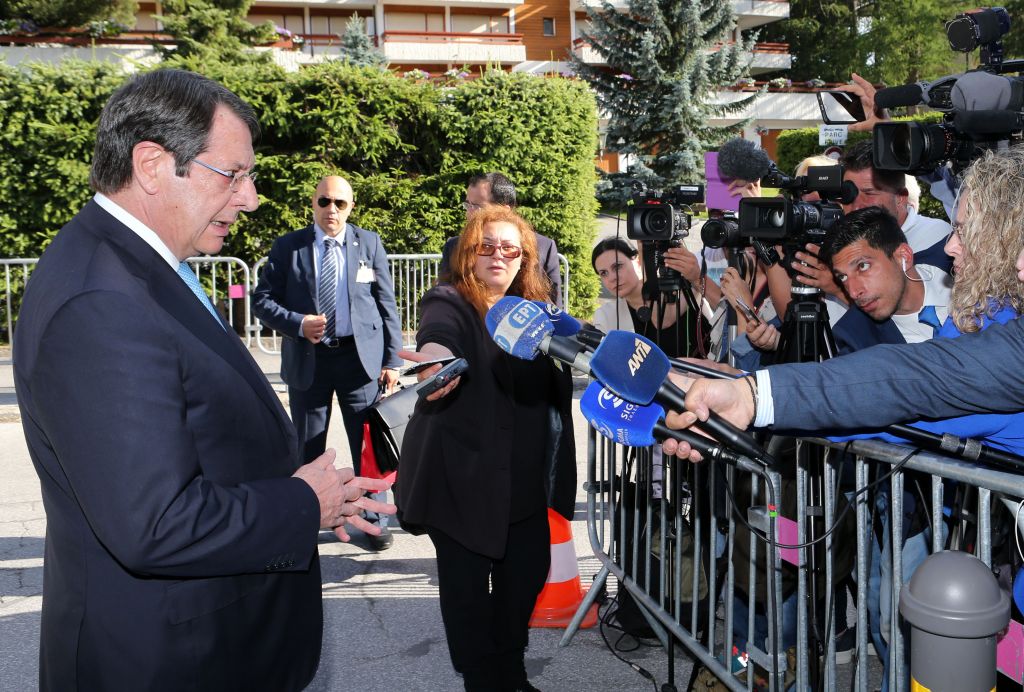 Στην κόψη του ξυραφιού οι συνομιλίες του Κυπριακού