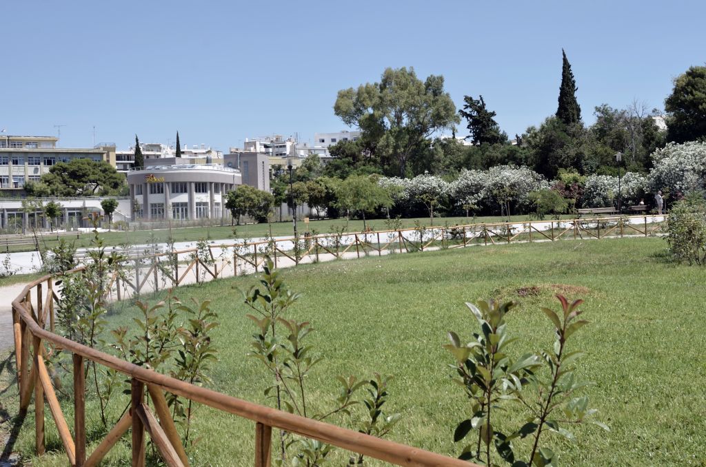 Περιφέρεια Αττικής: Συντήρηση στους χώρους πρασίνου