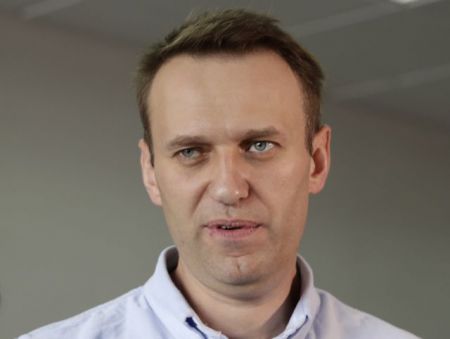 Αποφυλακίστηκε ο επικριτής του Πούτιν, Αλεξέι Ναβάλνι