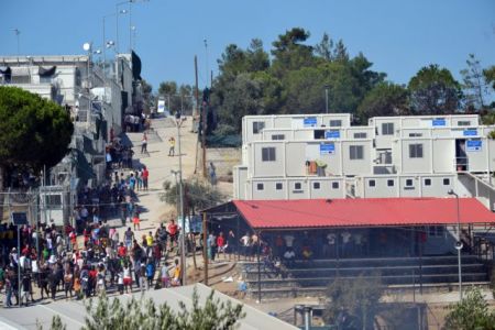 Ο θάνατος 55χρονου Ιρακινού πυροδότησε εκρήξεις βίας στη Μόρια