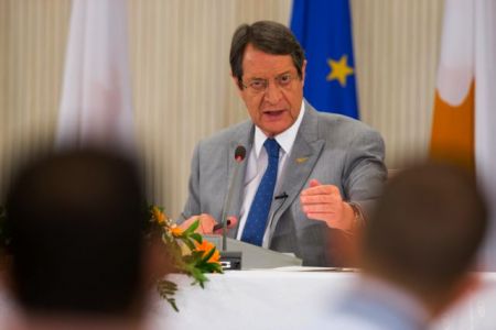 Διαψεύδει η Λευκωσία τα περί σεναρίων λύσης «δύο κρατών»