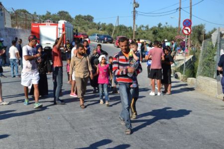 Τα κέντρα κράτησης ζουν και βασιλεύουν
