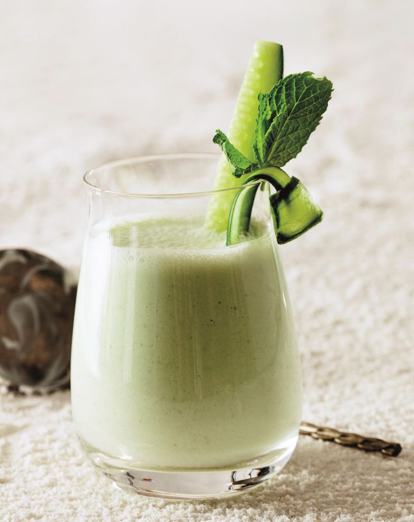 Κρύα σούπα με αγγούρι και γιαούρτι