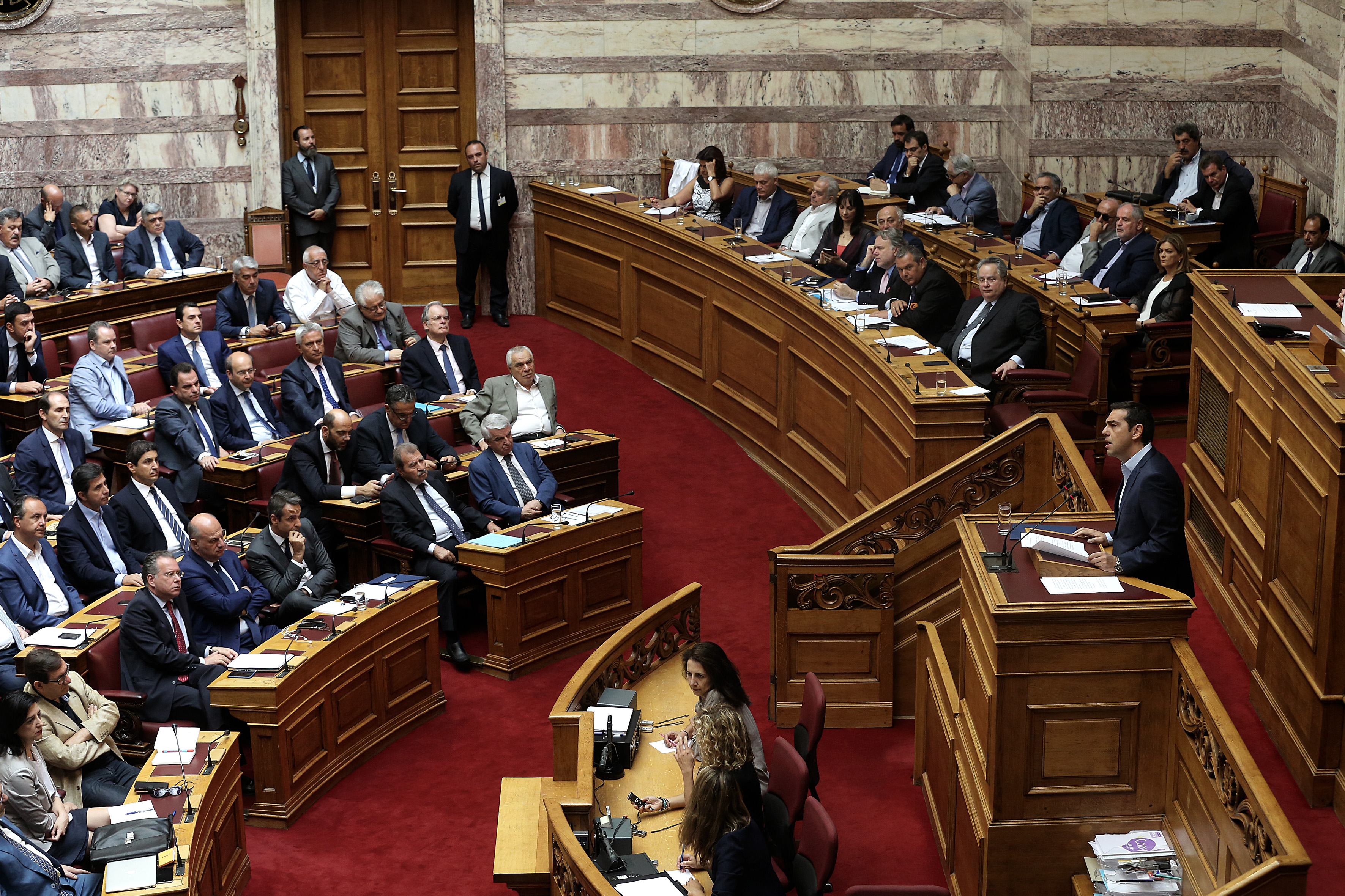 Βουλή: Αρραγές εθνικό μέτωπο για Κύπρο και τουρκικές απειλές