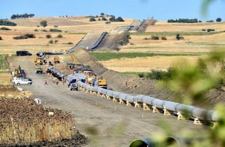 Η Ελλάδα στο «ενεργειακό μπρα ντε φερ» Δύσης-Ρωσίας