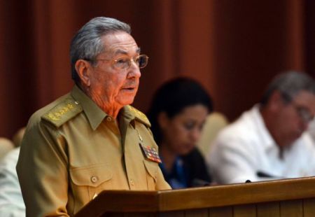 Κάστρο εναντίον Τραμπ για την πολιτική του απέναντι στην Κούβα