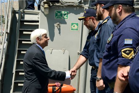 Τουρκική παρενόχληση στο ελικόπτερο που μετέφερε τον Πρόεδρο