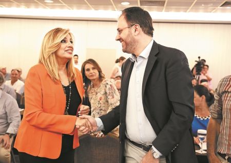 Τα ψηφοδέλτια προκαλούν τριγμούς στη Χαριλάου Τρικούπη