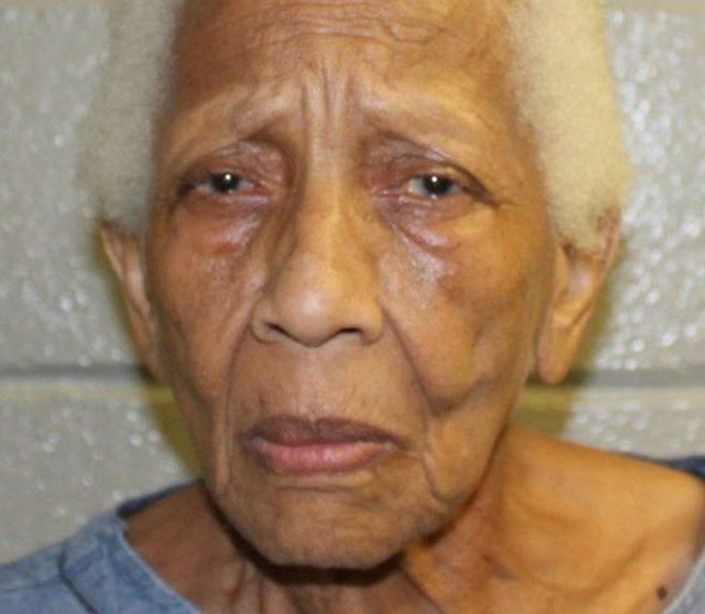 Αδιόρθωτη η 86χρονη Ντόρις: Συνελήφθη πάλι για ληστεία